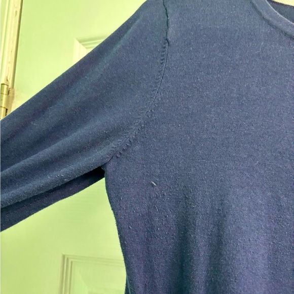 Lilly Pulitzer Navy and Gold Sweater - Picture 5 of 7